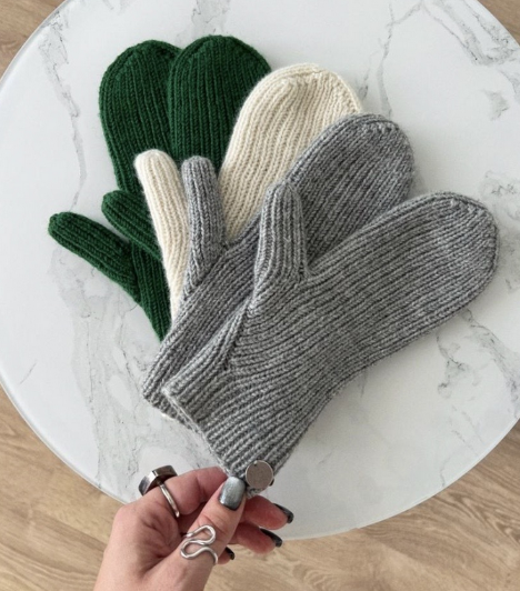 [Наталья Жданова] [street.hats.repeat] Варежки Fir_0.png